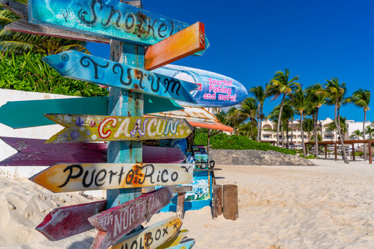 View of colourful destination sign on beach at Puerto Morelos, Caribbean Coast, Yucatan Peninsula, Riviera Maya