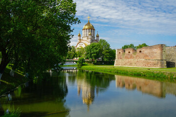 Obraz premium Sfântul Ioan Botezătorul cathedral in Fagaras, Transylvania, Romania