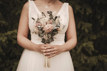 details on a wedding day