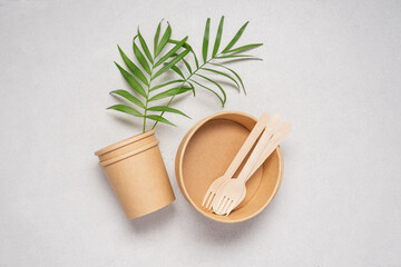 Cardboard containers for food and drinks. Copy space. Delivery, takeaway, zero waste, eco...