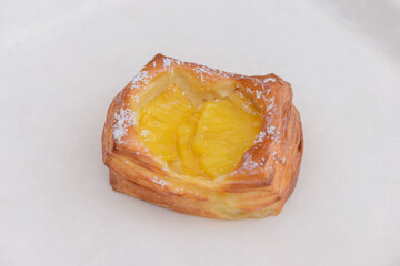 菓子パン, パイナップルのデニッシュ, アップルパイ