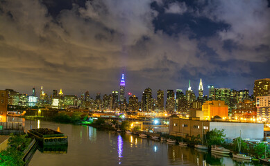 Fototapeta premium New York City skyline at night
