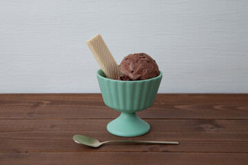 チョコレートアイスクリーム テーブル