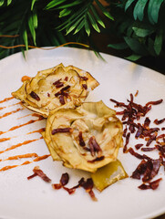 Alcachofas al horno con jamon iberico