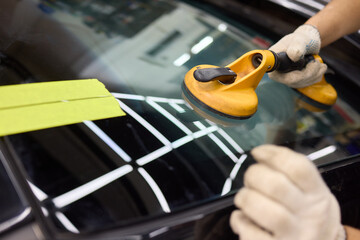 Installing windshield on a car with automotive design