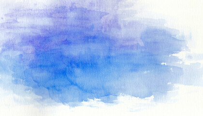 コピースペースのある梅雨空をイメージした青色と紫色の水彩背景　背景イラスト　テクスチャ素材