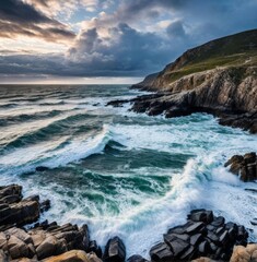 Fototapeta premium waves crashing on rocks