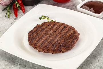 Grilled minced beef burger cutlet