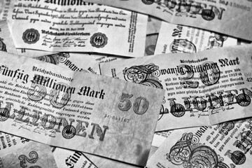 Historic Hyperinflation: German Banknotes of the Early 20th Century