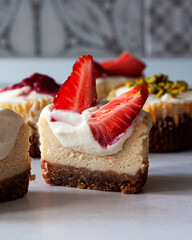 homamade cheesecake cupcakes