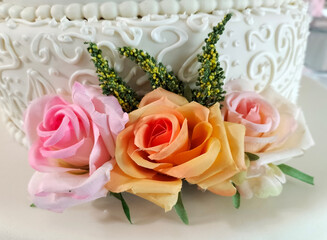 Decorative roses in celebration cake