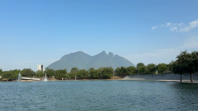 paseo santa lucia - parque fundidora, monterrey nuevo leon