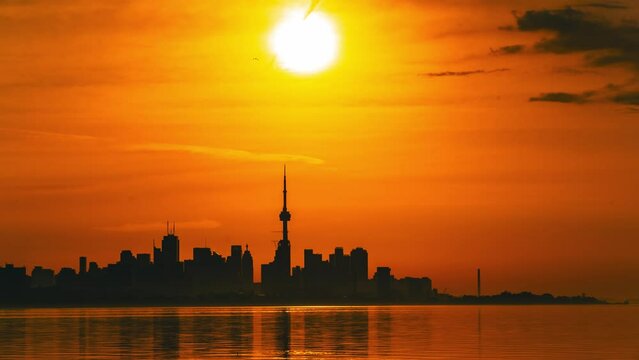 Toronto sunrise at the lake Ontarion