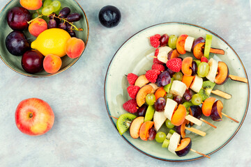 Fruit sweet kebabs.