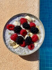 Desayuno con frutos rojos II