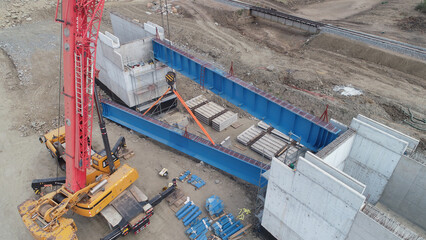 bridge steel beam installation