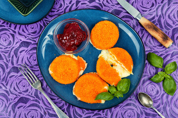 Fried Camembert cheese with sauce