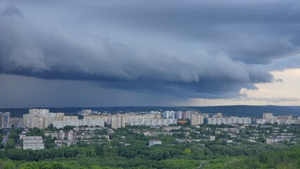 The raind over the city