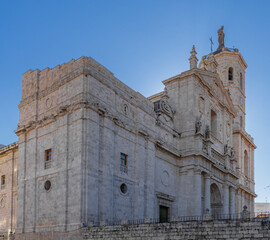 Fototapeta premium view of the historic Valladolid Cathedral under a blue sky