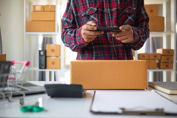 SME entrepreneurs prepare packages and verify customer information deliver products according...