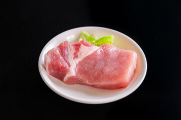 一口サイズの豚ロース肉