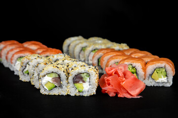 Philadelphia rolls with salmon and sesame