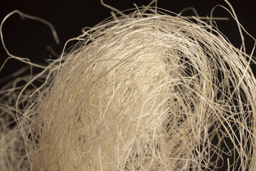 randomly wound synthetic threads for handmade products