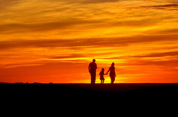 Fototapeta premium family sunset