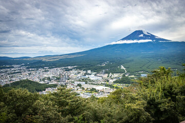 mount fuji, fujisan, view from mount tenjo, panoramic ropeway, kawaguchiko, japan, clouds, volcano