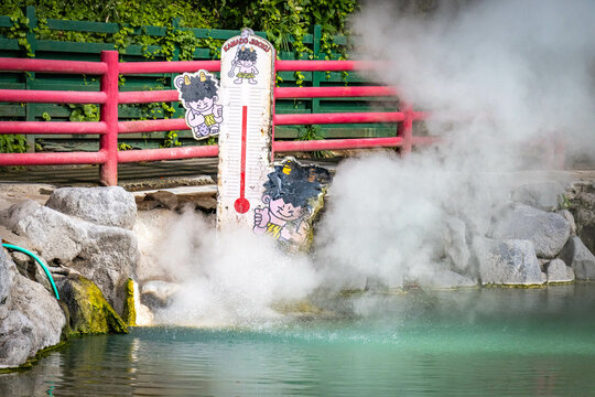 kamado jigoku, 7 hells of beppu, jigoku, hot springs, kyushu, japan, cooking pot hell, asia