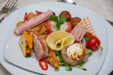 aperitif at a Romanian wedding 2024