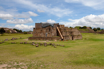 Obraz premium Monte Albán - Pre-Columbian archaeological site