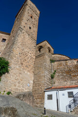 Pintoresco paisaje de la ciudad desde el castillo de trujillo españa. España.