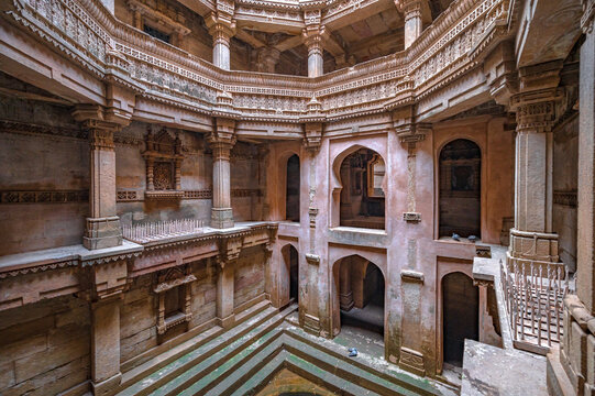 Adalaj Stepwell or Rudabai Stepwell is a stepwell located in the small town of Adalaj, close to Gandhinagar city in the Indian state of Gujarat, India.