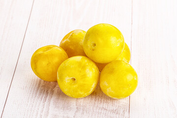 Yellow sweet plum heap fruit