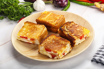 Hot sandwich cheese and tomato