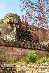 Obraz premium Jhansi fort in Jhansi, Budelkhand, Uttar Pradesh, India, Asia