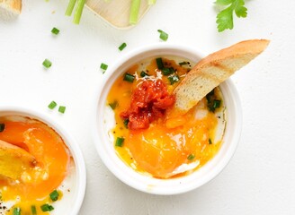 Eggs en cocotte (baked eggs)