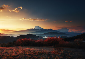 Obraz premium Japanese mountains cloaked in mist.