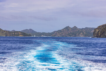Fototapeta premium 小笠原諸島 ははじま丸から見た海景 
