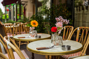 table setting in a restaurant
