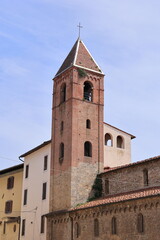 Blick in die Altstadt von Pisa in Italien