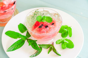 スイカのクラッシュゼリー