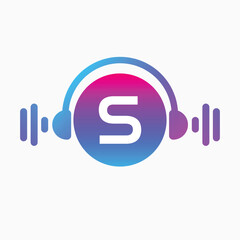letter S Logo with Pulse music player element. Logo template electronic music, equalizer, dj, nightclub, disco. Audio wave logo concept, Multimedia
