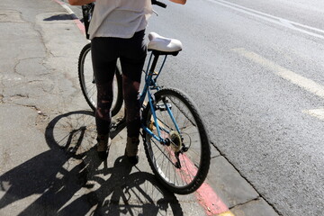 A bicycle is a two-wheeled vehicle without a motor.