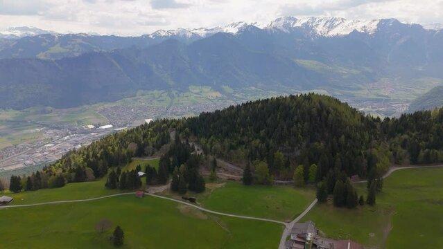 Aerial View vom St Margrethenberg Richtung Landquart, Pass&uuml;bergang F&uuml;rggli,