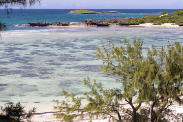 Eine paradiesische Bucht in Madagaskar am indischen Ozean