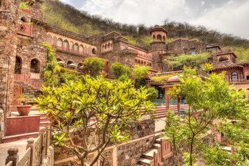 Neemrana Fort