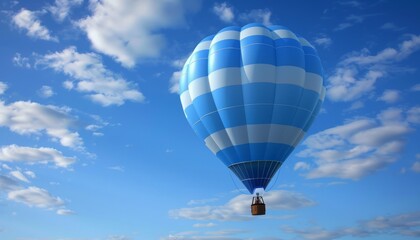Obraz premium Floating on a Blue Canvas: The Majestic Hot Air Balloon Adventure - ar 7:4