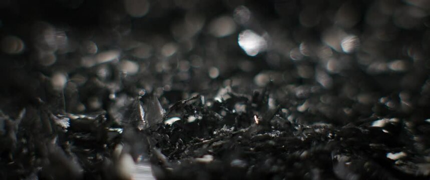 Silver fillings move chaotically and glitter